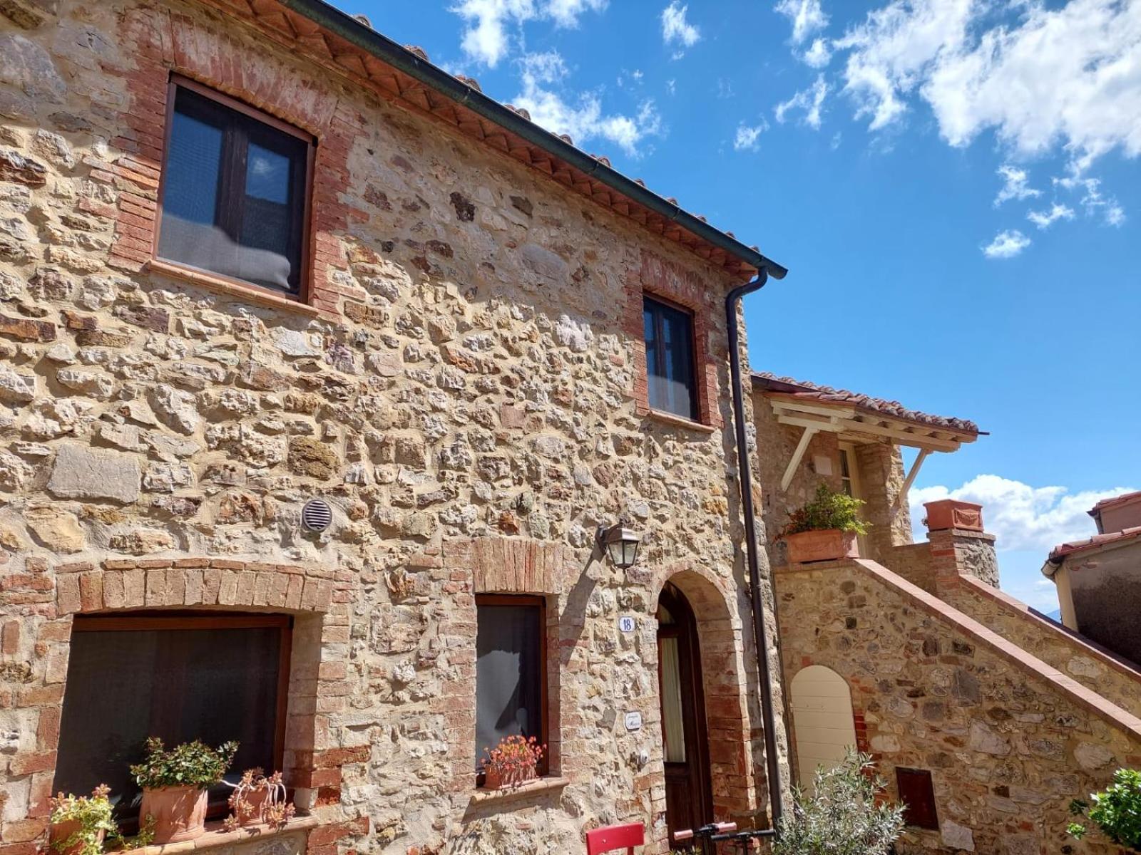 Villa Al Piccolo Ulivo, a casa di Mimo&Sè Castiglione dʼOrcia Esterno foto