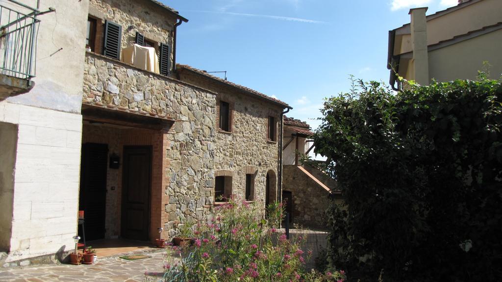 Villa Al Piccolo Ulivo, a casa di Mimo&Sè Castiglione dʼOrcia Esterno foto