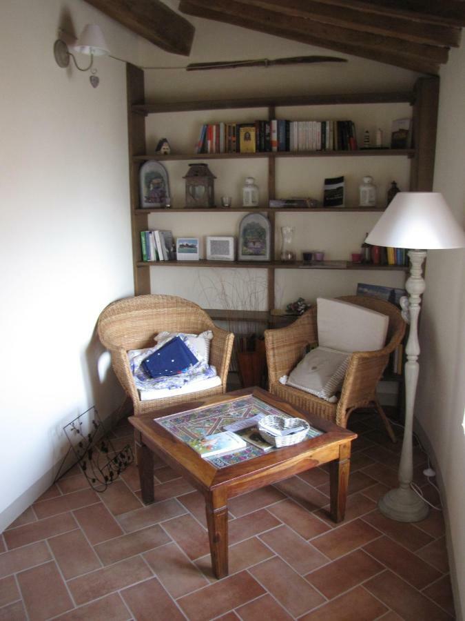 Villa Al Piccolo Ulivo, a casa di Mimo&Sè Castiglione dʼOrcia Esterno foto